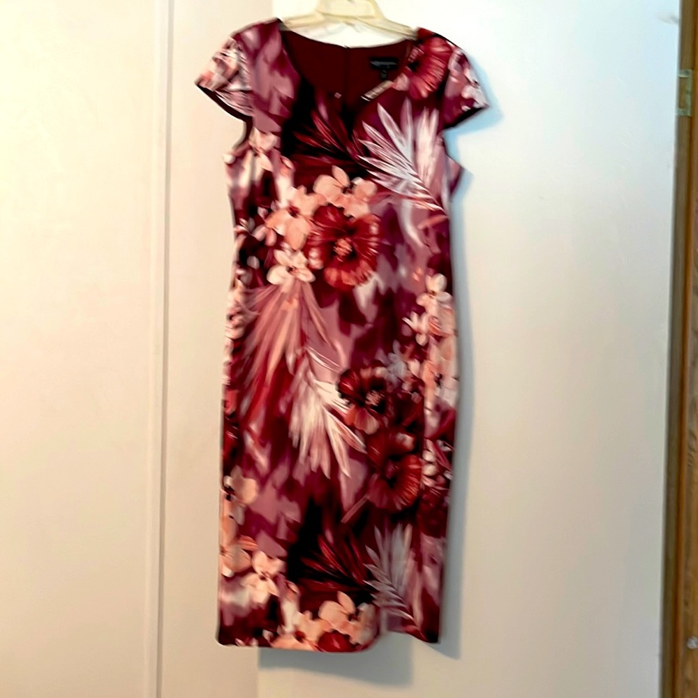 Cute women’s short sleeve dress